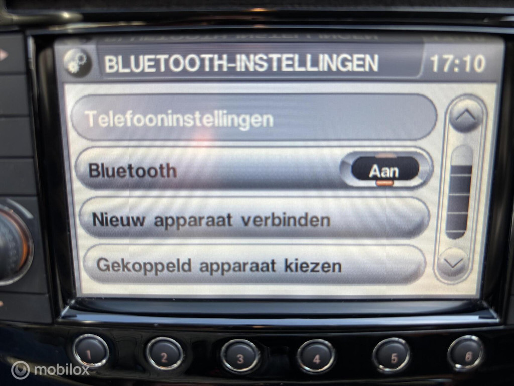 47546237-15.jpg