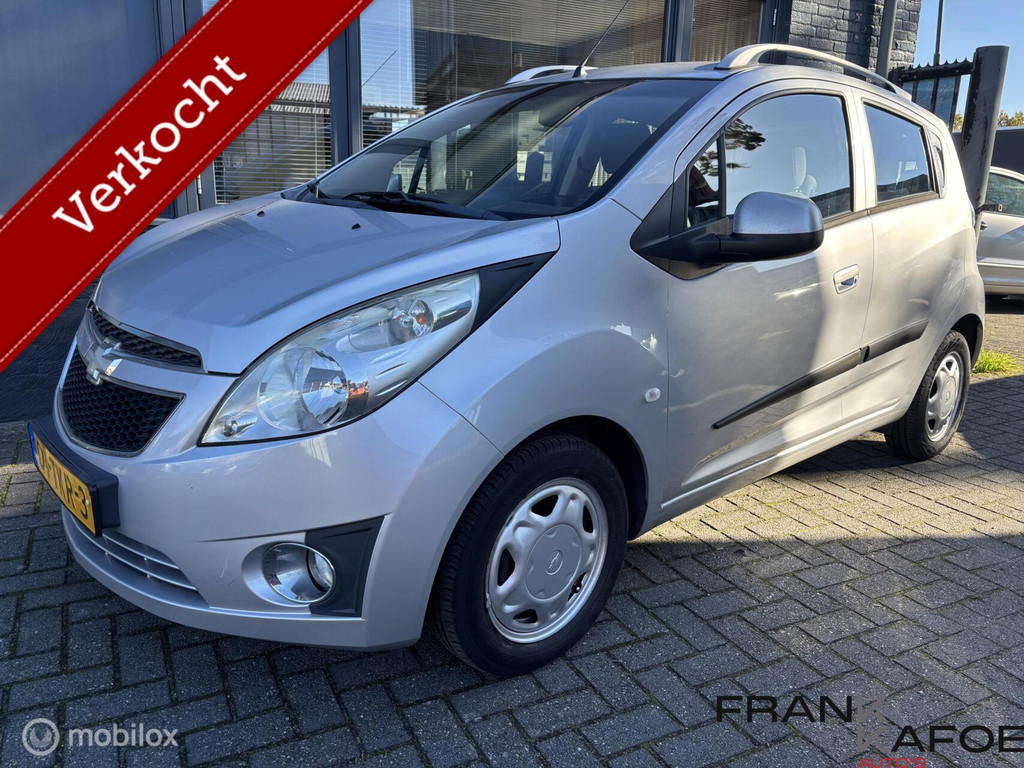 57371161